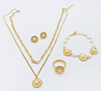 Stainless steel flower pearl jewelry set