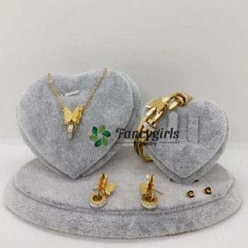 Stainless steel gold plated jewelry set Conjunto de joyas chapado en oro de acero inoxidable