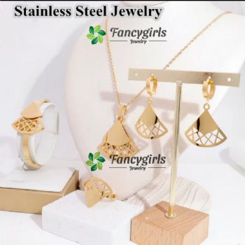 Stainless steel gold plated non tarnish jewelry set